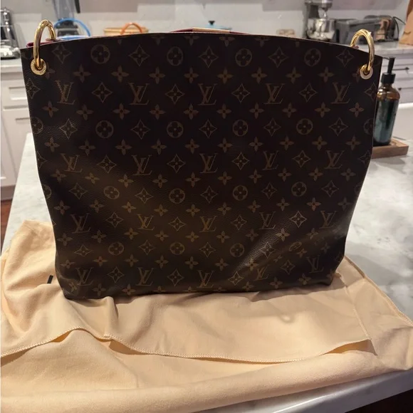 Louis Vuitton Graceful MM - Picture 2 of 12